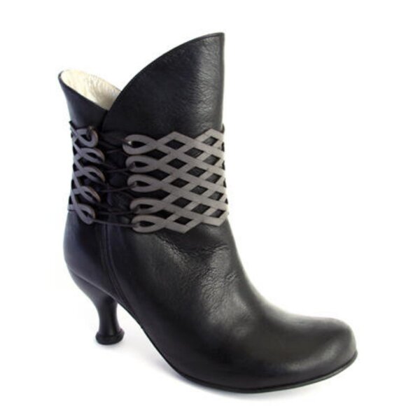 Fluevog Bellevue Inez Sexton Boot - Size 8.5 - Picture 1 of 11